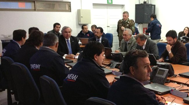 Gobierno decretó alerta roja por actividad del volcán Copahue