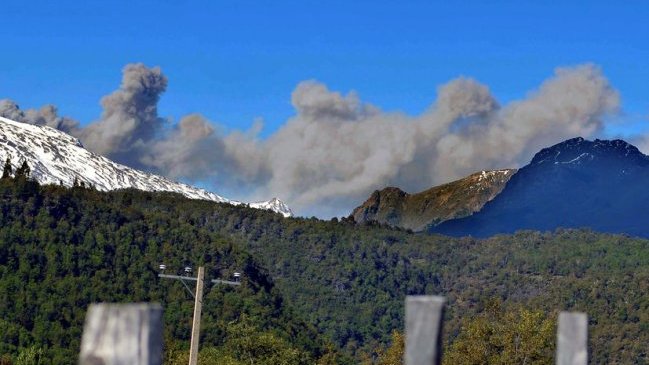 Sernageomin: Posible erupción del Copahue sería de pequeña a mediana