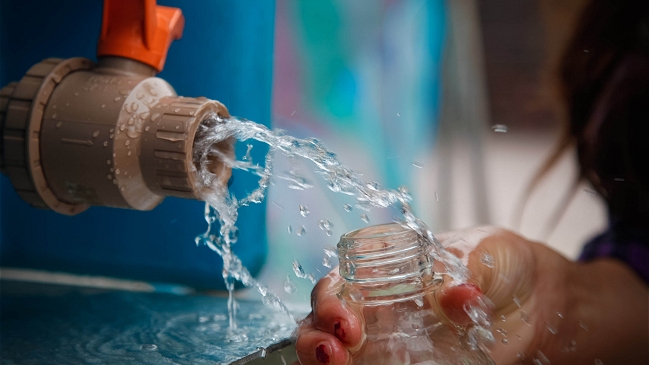 Rotura de matriz de agua potable afectó a 8.000 familias en La Florida