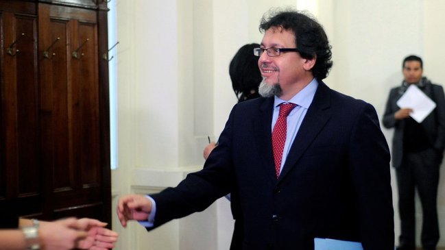 Lagos Weber pidió al Gobierno tratar con 