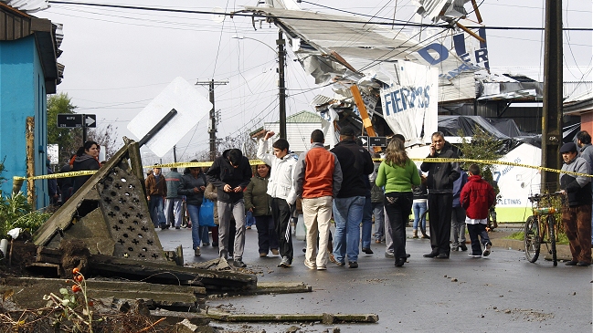Más de 80 viviendas dañadas y 232 damnificados dejó paso de tornado en San Carlos