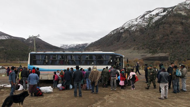 Autoridades esperan terminar este viernes evacuación del Copahue