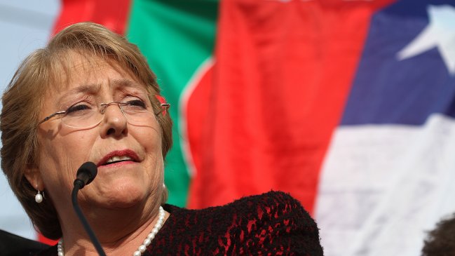 Obispos evangélicos pidieron a Bachelet no impulsar matrimonio homosexual