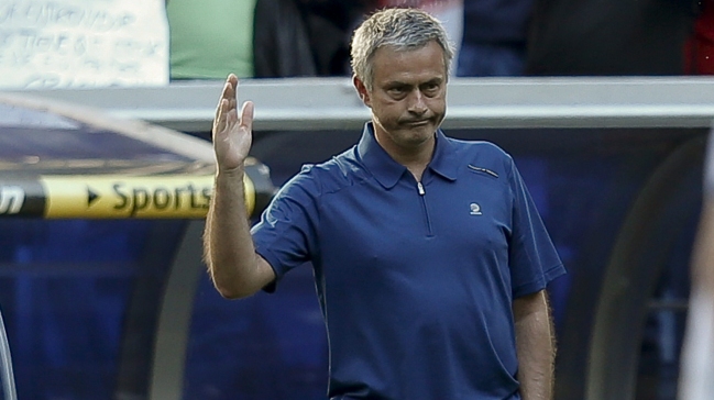 Chelsea hizo oficial el regreso de Jose Mourinho