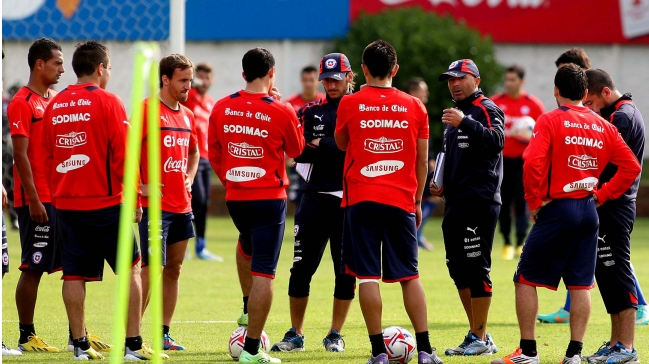 Sampaoli ya cuenta con plantel completo para duelos clasificatorios