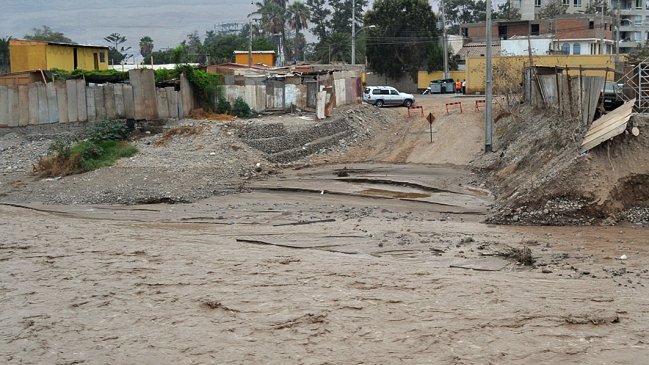 Lluvias en Chaitén provocaron cortes de caminos