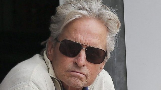 Michael Douglas dijo que el sexo oral le provocó el cáncer de garganta