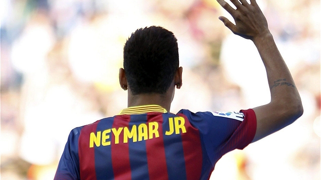 Pelé: Neymar tiene la oportunidad de jugar en el mejor equipo del mundo