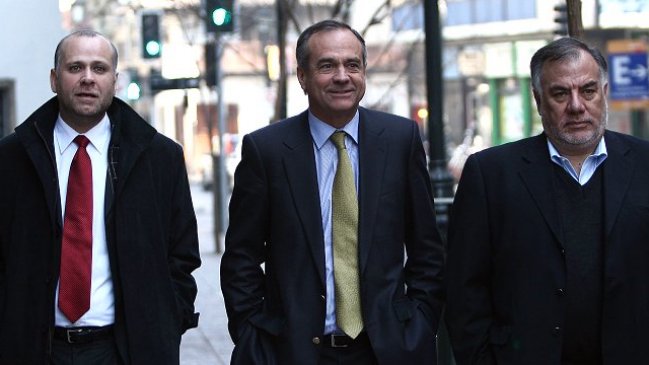 Adimark: Aprobación a coaliciones no alcanza el 30 por ciento