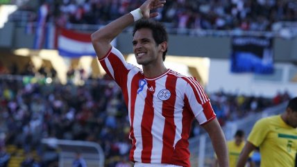 Roque Santa Cruz: Ante Chile la consigna va a ser salir a ganar