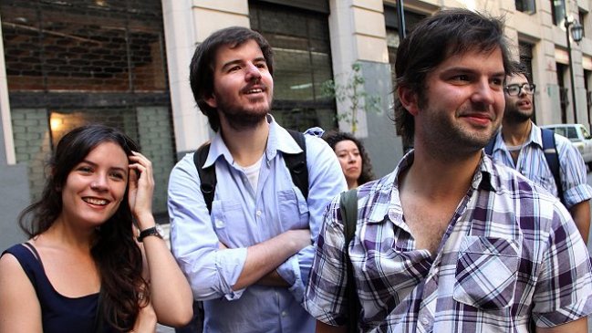 Diario El País destacó candidaturas parlamentarias de ex dirigentes estudiantiles