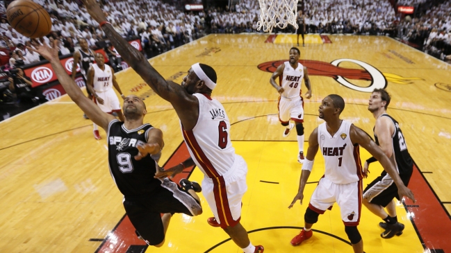 Spurs se llevó el primer partido de la final de la NBA