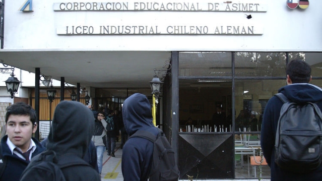 Nueva toma afectó al Liceo Chileno-Alemán de Ñuñoa