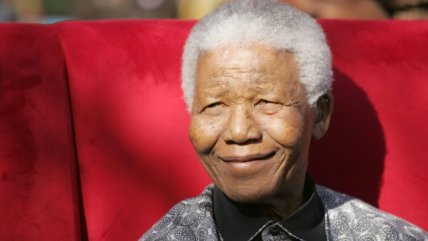 Mandela permanece en estado grave tras recaída de infección pulmonar