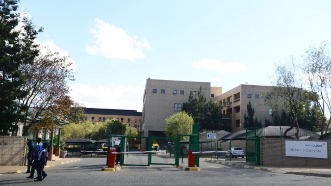 Silencio en Sudáfrica sobre la salud de Mandela que sigue hospitalizado