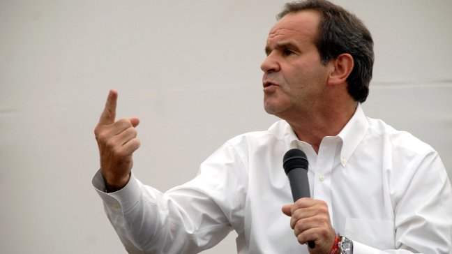 Allamand calificó de 