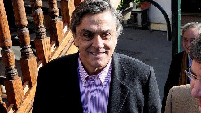 Longueira: Va a ser interesante ver debatir a Velasco con Bachelet