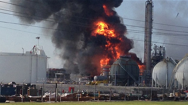 Gran explosión afectó a planta química de Louisiana