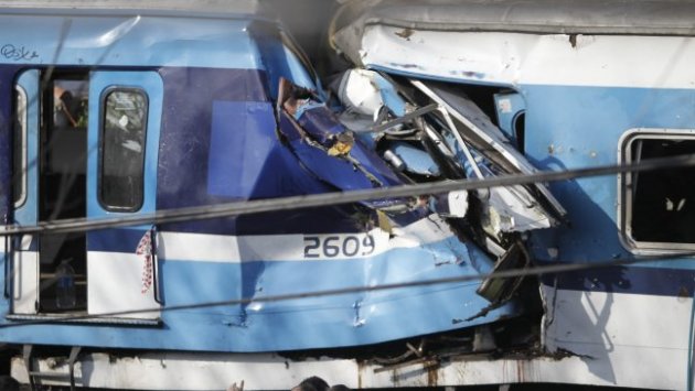 Dos trenes chocaron en Argentina