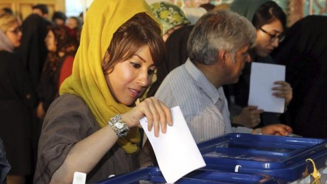Elección presidencial en Irán entra en su recta final tras cierre de mesas