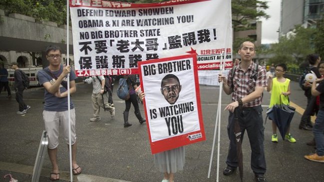 Hongkoneses piden proteger a estadounidense que reveló espionaje