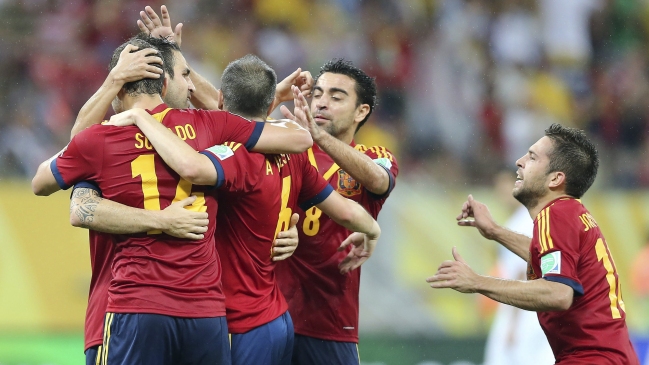 España impuso su jerarquía ante Uruguay por la Copa Confederaciones