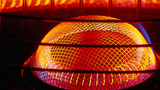 Sernac envió oficios a ocho tiendas por publicidad de estufas