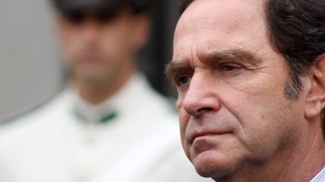 Larraín y eventual veto a Chevesich: Tiene más olor a venganza política