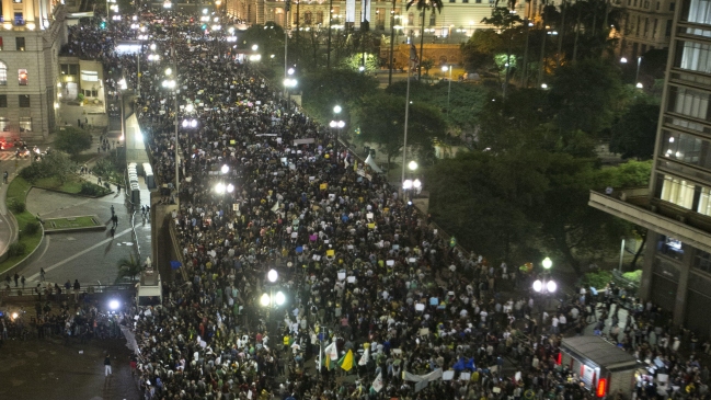 Más de 50 mil personas se toman las calles de Sao Paulo