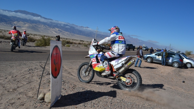 Francisco López quedó cuarto tras una dura etapa en el Desafío Ruta 40