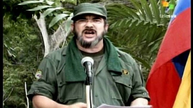 Justicia colombiana condenó a 40 años a líderes de las FARC por atentado de 2003