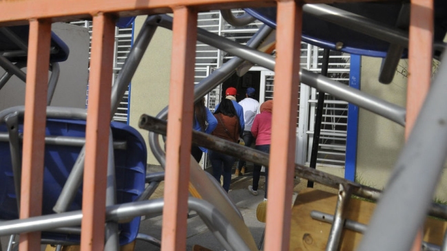 Alcalde de Lo Barnechea y tomas: Si diálogo no es fructífero, habrá que desalojar