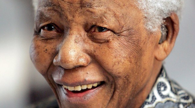 Obama no visitará a Mandela en visita a Sudáfrica