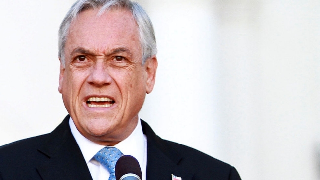 Piñera: No nos dejaremos subyugar por una minoría de delincuentes