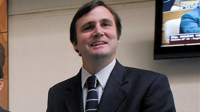 Diputado RN prevé triunfo de Allamand y 500 mil personas en primarias de la Alianza