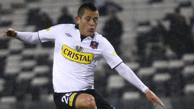 Gustavo Benítez se estrena en Colo Colo con amistoso ante Antofagasta