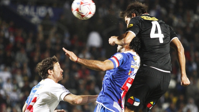 Colo Colo de Gustavo Benítez debutó con un triunfo sobre Antofagasta