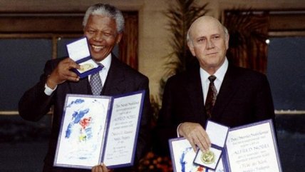 Ex presidente De Klerk regresará a Sudáfrica debido a salud de Mandela