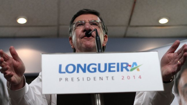 Lavín: Longueira no debe centrarse en lo que hizo o no Bachelet