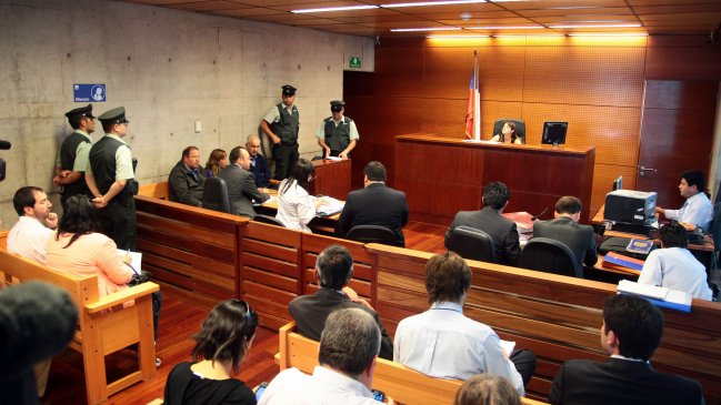 Mantienen prisión preventiva de imputados por trata de personas en El Maule