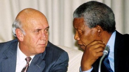 Juez ordenó trasladar restos de los hijos de Mandela