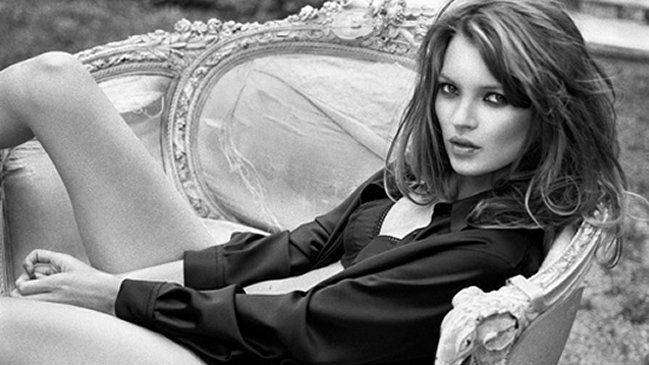 Reconocida casa de subastas anunció que rematará fotografías de Kate Moss
