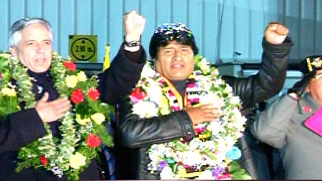 Evo Morales regresó a Bolivia tras impasse en Europa