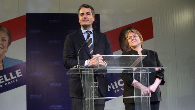 Comando de Andrés Velasco: No ha habido conversación ni junta con Bachelet