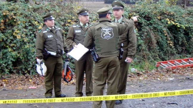 Delincuentes atropellaron a un carabinero para evadir control policial