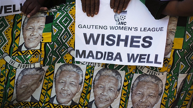 Gobierno: Médicos negaron que Mandela esté en 