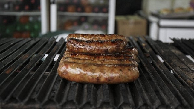 Argentinos reprobaron en alimentación por el exceso de asados
