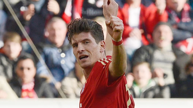 Mario Gómez será compañero de Matías Fernández y David Pizarro en Fiorentina