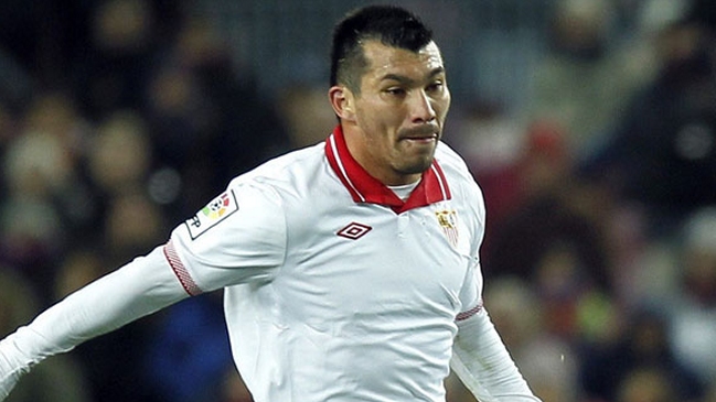Presidente de Sevilla: Queremos que Gary Medel siga siendo uno de nuestros puntales