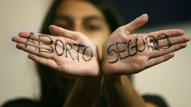 Ginecólogos llaman a legislar sobre el aborto: 